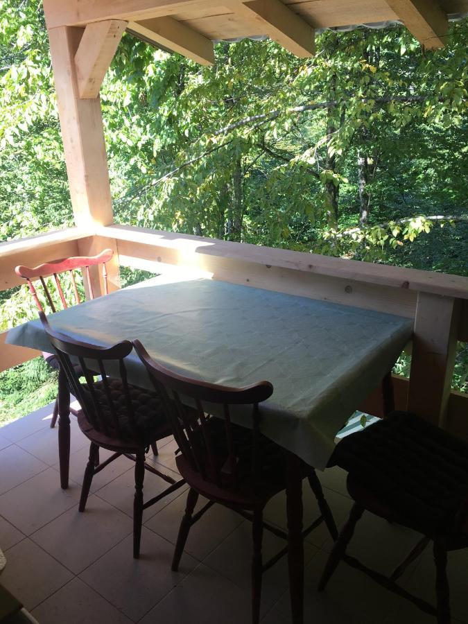 Casa De Oaspeti Boga Pietroasa  Buitenkant foto