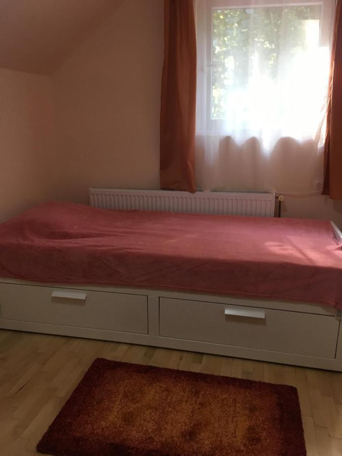 Casa De Oaspeti Boga Pietroasa  Buitenkant foto
